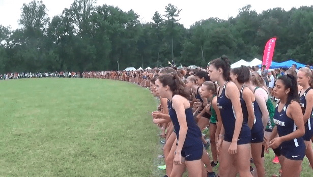 Hundreds+of+runners+lineup+%2C+nervously+awaiting+the+gunshot+to+announce+the+start+of+the+race.%0APic+Creds%3A%0Ahttps%3A%2F%2Fva.milesplit.com%2Fmeets%2F361337%2Fphotos%23.XYkRcXpKjBI%0A