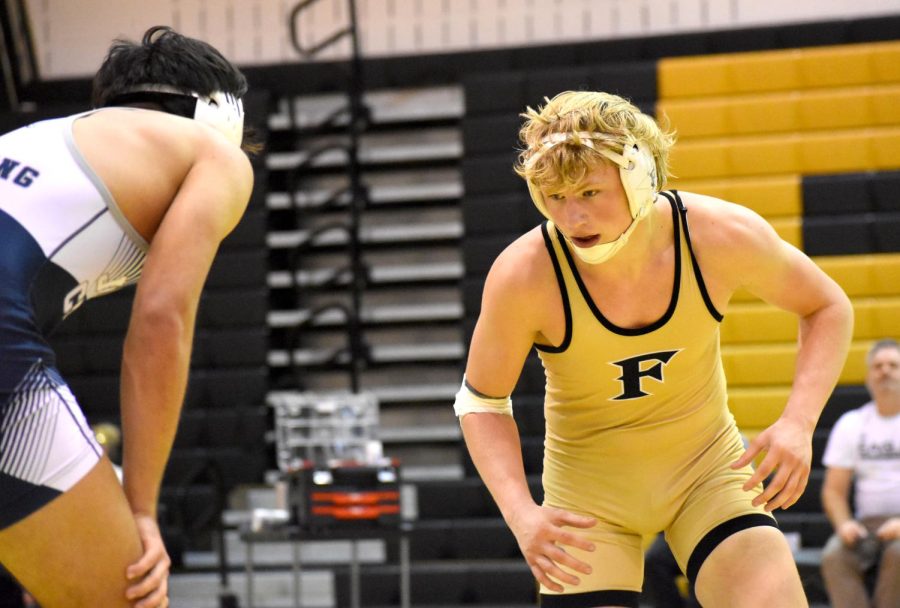 Freedoms+Patrick+Gordon+won+his+matchup+by+pinning+his+opponent.