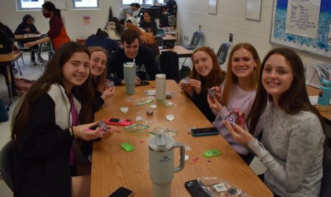 Students enjoy diamond painting during Wellness Week. 